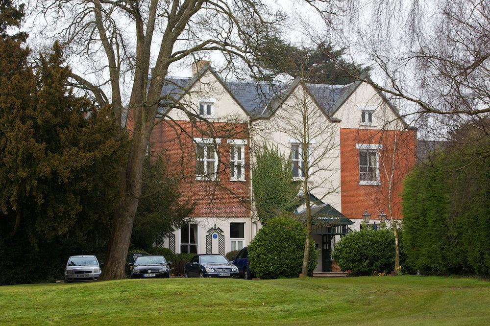 Coulsdon Manor Hotel And Golf Club London Borough of London Borough of Croydon Exterior foto