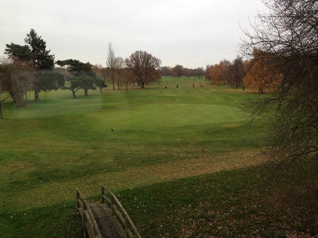 Coulsdon Manor Hotel And Golf Club London Borough of London Borough of Croydon Exterior foto